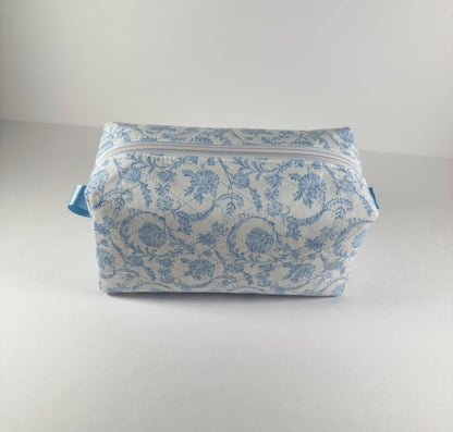 Chinoiserie Scroll Quilted Boxy Makeup